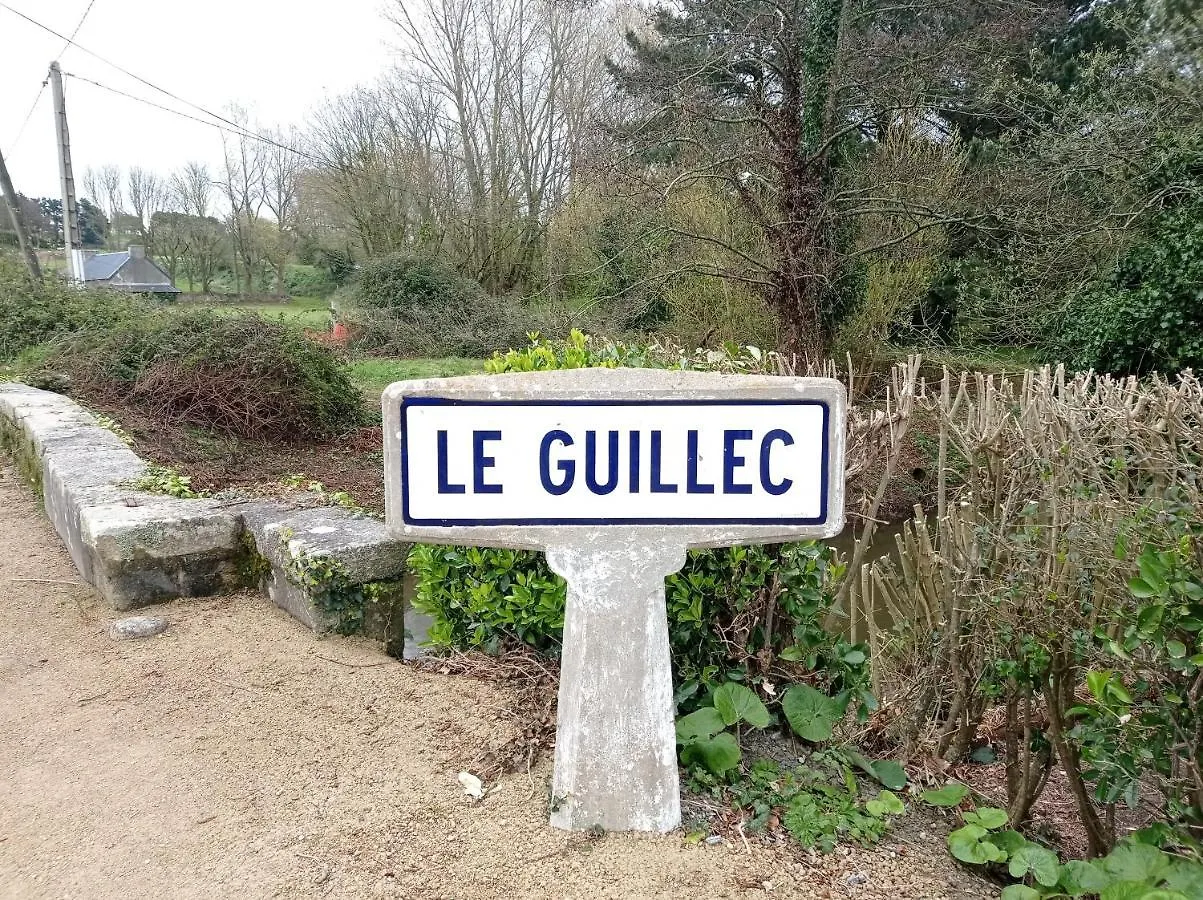 Appartement Dans Gite Vue Mer Et Campagne Sibiril 0*,  Franciaország